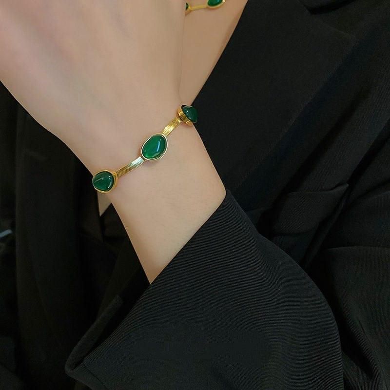 Oval Green Crystal Pendant & Bracelet