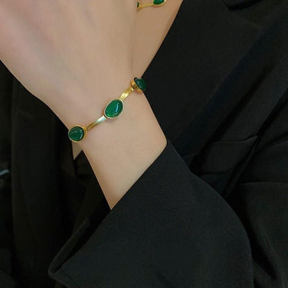 Oval Green Crystal Pendant & Bracelet